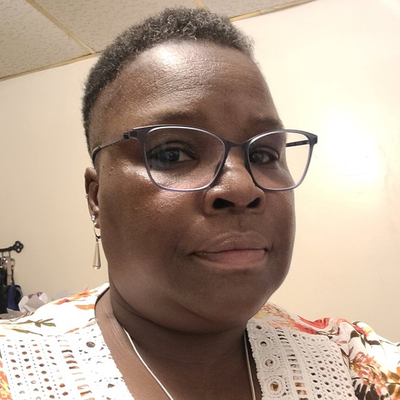 Meet your Posher, Posh - Picture 1 of 1